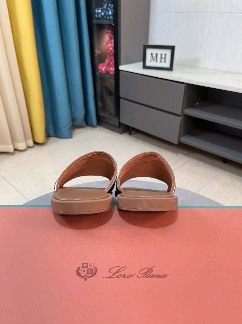 Loro Piana Contrast-Trim Slide Sandals — front